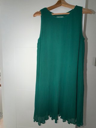 Vestido plisado verde Mango
