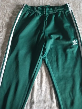 Pantalón chándal Adidas verde