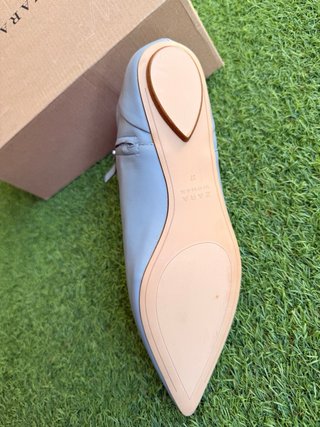 Botines planos de piel grises
