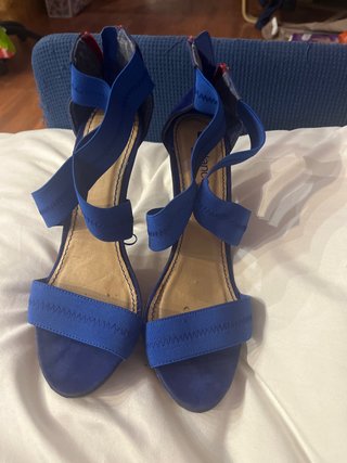 Sandalias de tacón de Blanco, azul talla 39