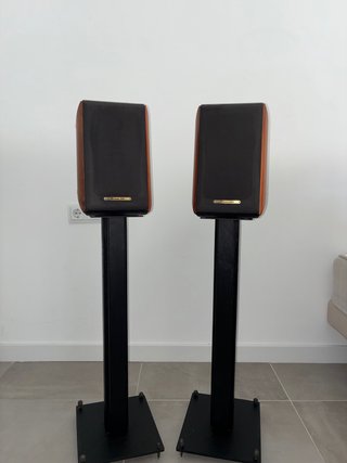 Sonus Faber Concertino con Soporte Madera Hierro