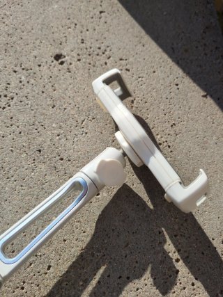 Braccio supporto per tablet con ventosa