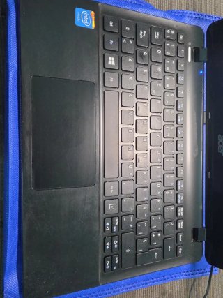 Portátil Acer TravelMate B115