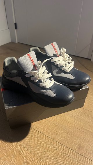 Prada Cups Azul Mate
