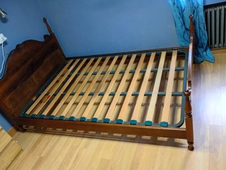 Cama Vintage de Madera de Castaño