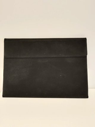 Custodia con tastiera per tablet