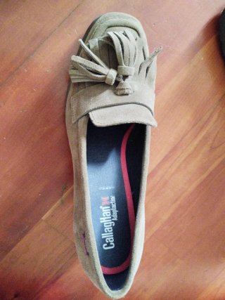 Zapatos de tacón con borlas