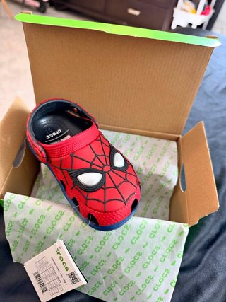 Crocs Spiderman para niño