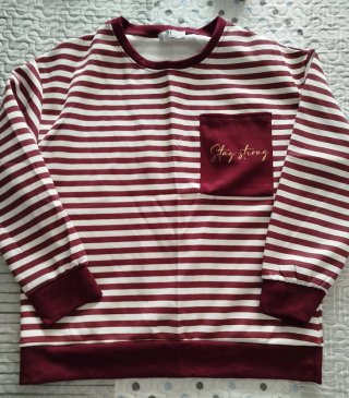 Sudadera de rayas burdeos y blancas