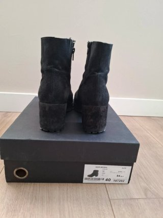 Botines de piel serrajel negros Talla 40