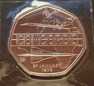 Monedas de Inglaterra conmemorativas de 2 L y 50p