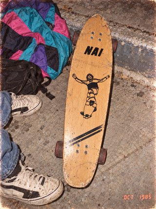 Monopatín Vintage NAI de Madera