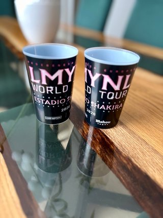 Set di 2 bicchieri Shakira LMYNL World Tour