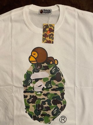 2 Camisetas A Bathing Ape (BAPE) Blanca