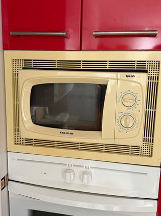 Microondas Taurus Speedy Grill