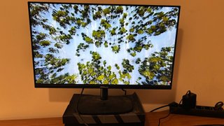 Monitor ASRock 27 pollici
