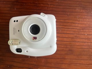 Cámara Instantánea Fujifilm Instax Mini 11