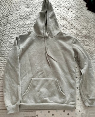 Sudadera con capucha gris