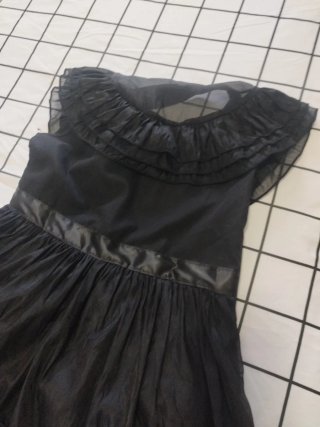 Disfraz Miércoles negro volantes 150cm