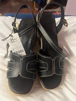 Sandalias Parfois negras esparto T38