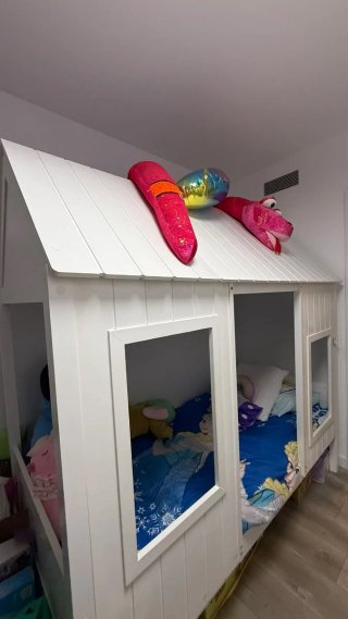 Cama Infantil con Estructura de Casita