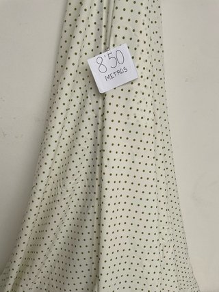 Tela beige lunares verdes 8,50 metros