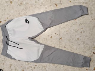 Pantalón de chándal Nike Tech