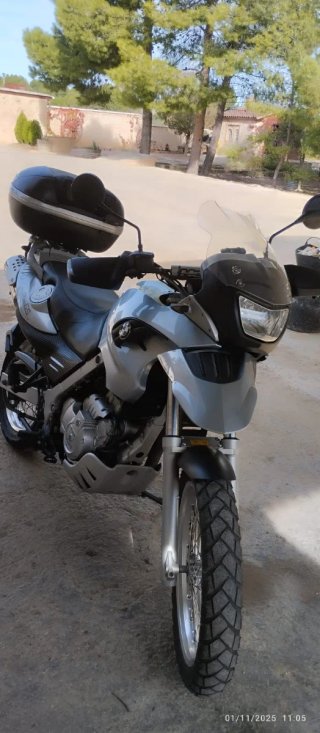 Moto BMW GS Adventure Plata Negra