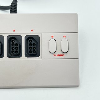 Nintendo NES Four Score Adattatore 4 giocatori