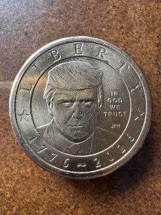Moneda Conmemorativa Donald Trump