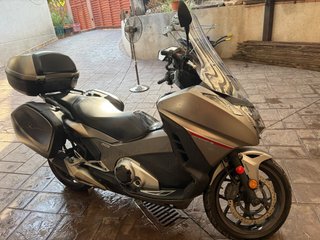 Honda Integra 700cc Maxi Scooter