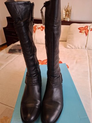 Botas Altas de Piel Negras Mont Malou