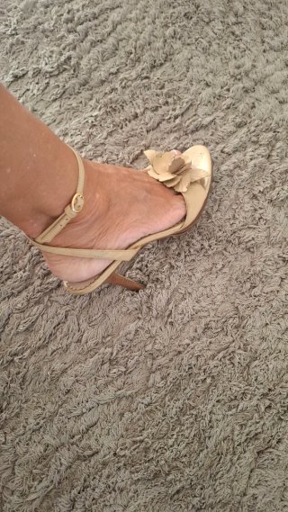 Sandalias Zara Beige Flores Talla 38