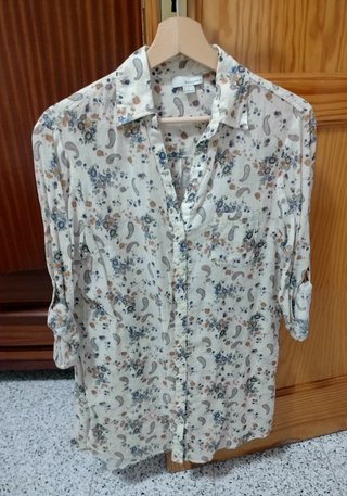 Camisa Bershka Estampada Talla L