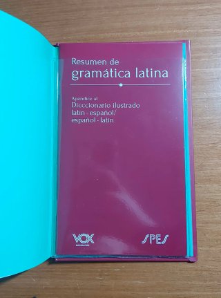 Diccionario ilustrado latín-español/ español-latín