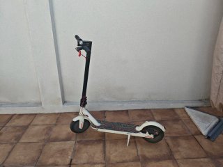 Patinete Eléctrico Xiaomi Mi Electric Scooter m365