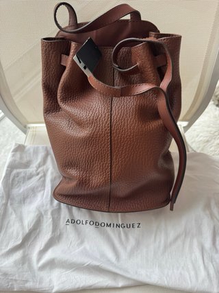 Mochila bolso piel Adolfo Domínguez a estrenar