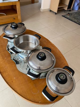 Set de 4 ollas AMC