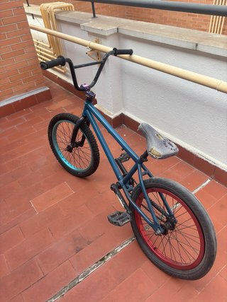 Bicicleta BMX Azul