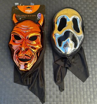 2 Máscaras Halloween de Diablo y Fantasma