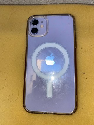 iPhone 12 Viola