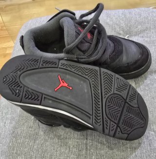 2 Pares de Zapatillas Nike Jordan Talla 35-36