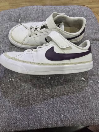 2 Pares de Zapatillas Nike Jordan Talla 35-36