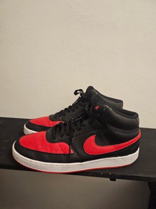 Zapatillas Nike Court Vision Mid Negras y Rojas