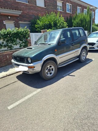 Nissan Terrano II 1998