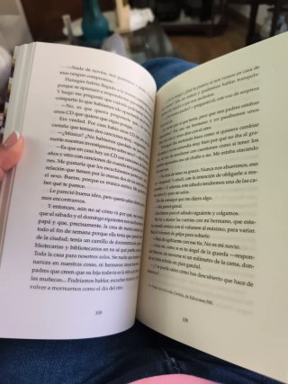 El diario rojo de Carlota
