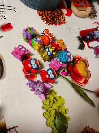 Lote de figuras de juguete