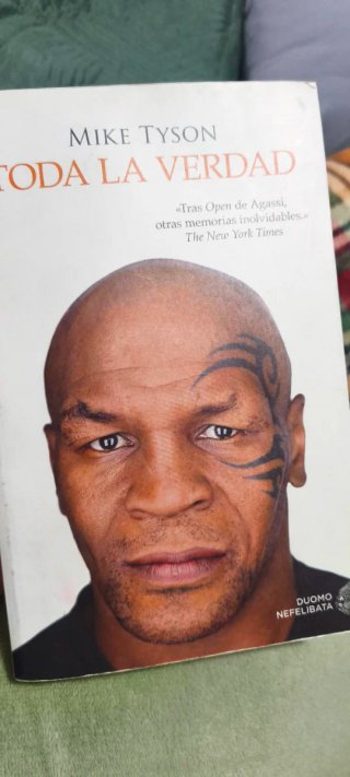 Libro mike tyson