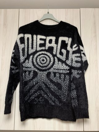 Jersey de Pelo Bershka Negro y Blanco