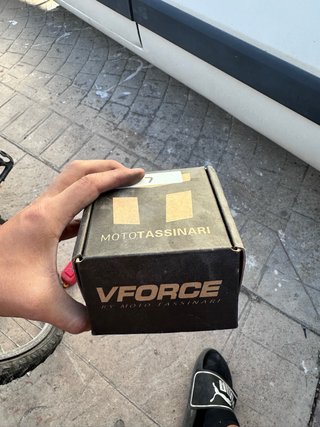 Caja de láminas VFORCE by Moto Tassinari